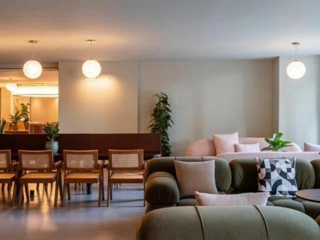 Flat for rent in Brentford End, Greater London