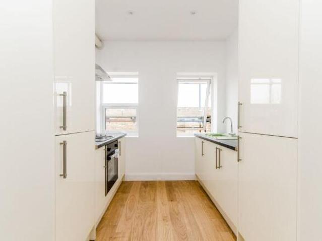 Flat for rent in Greater London