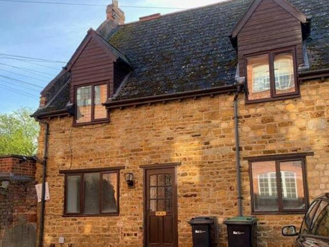 House for rent in Lyons, Greater London
