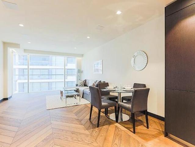 Flat for rent in Cat Hill, England
