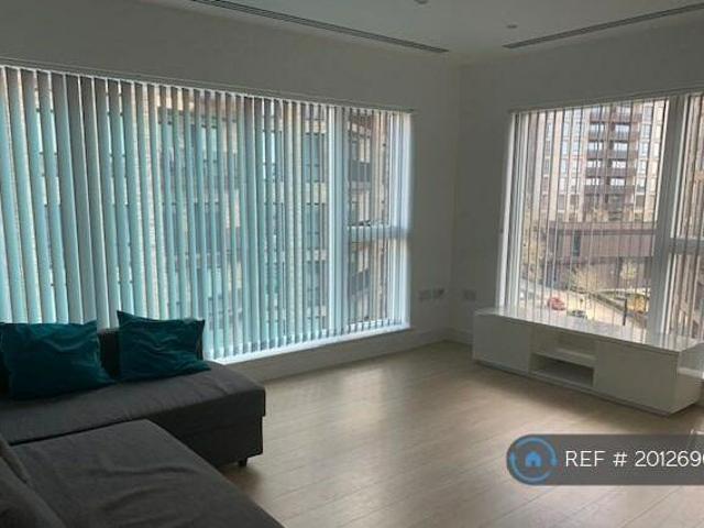 House for rent in Surrey