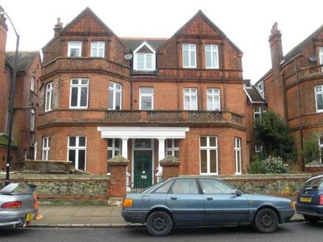 House for rent in Upperton, Eastbourne
