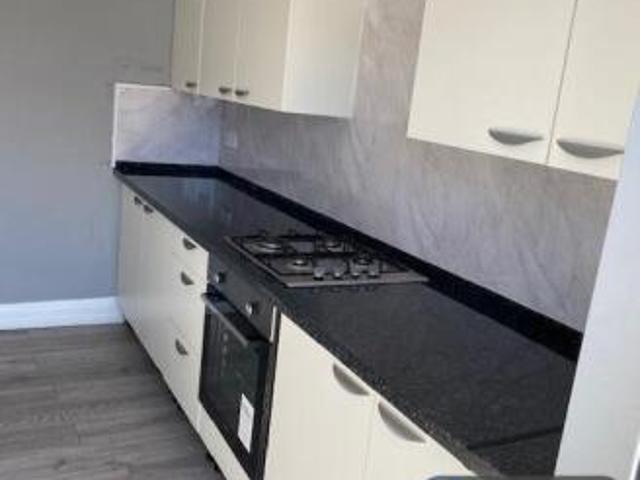 Flat for rent in Edgware, Greater London