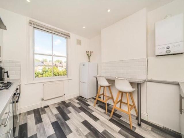 Flat for rent in Lee, Greater London
