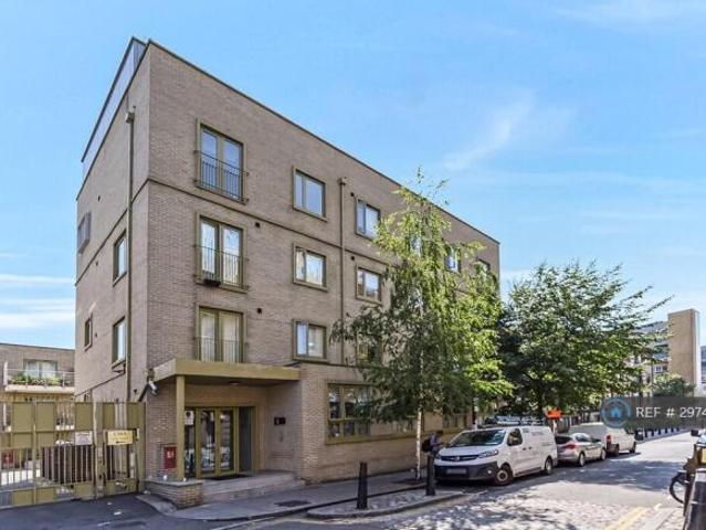 Flat for rent in Cat Hill