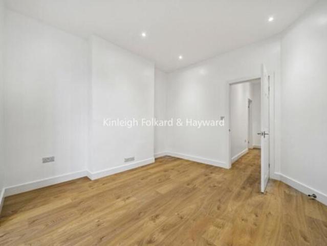 Flat for rent in Cat Hill