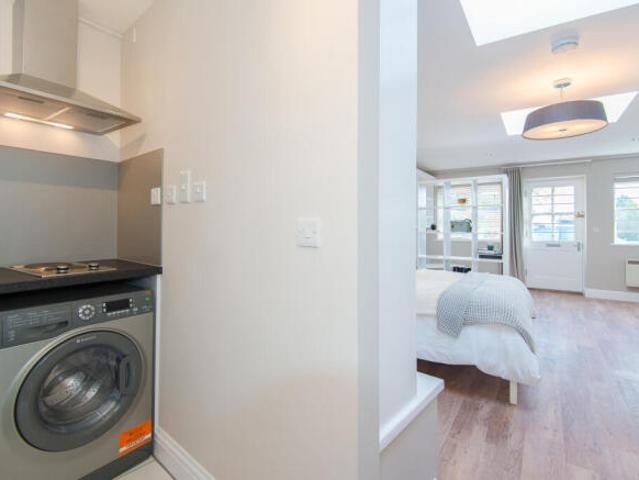 Flat for rent in The Slade, Oxfordshire