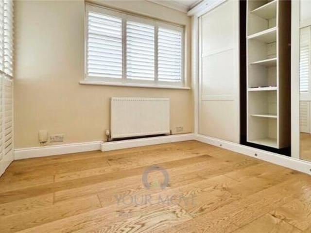 Flat for rent in Cat Hill