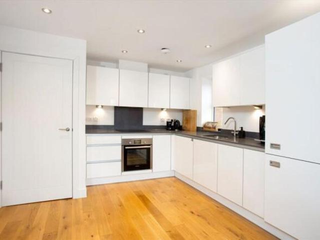 Flat for rent in Navestock Side, Essex