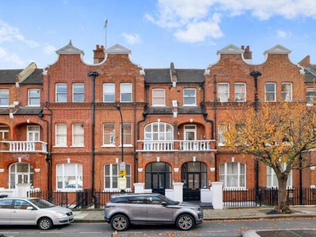Flat for rent in Cat Hill