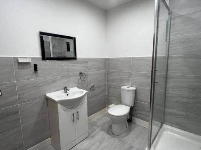 Flat for rent in Slough