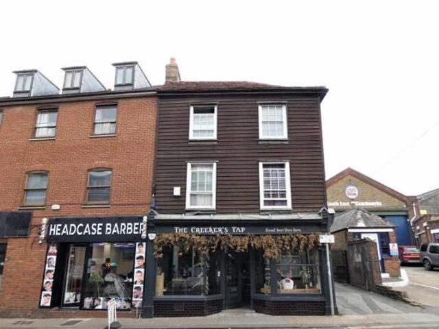 House for rent in Preston, Oad Street