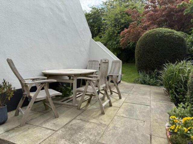Flat for rent in Ferndale, Sandown Park