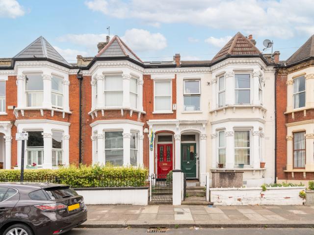 Apartment for rent in Balham, Greater London
