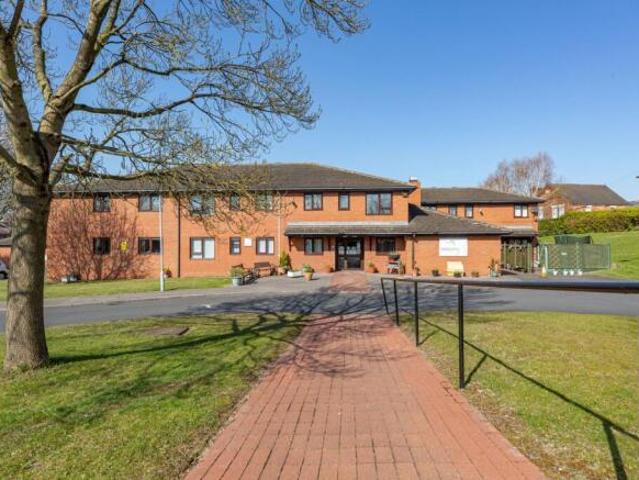 Flat for rent in Kiveton Park, South Yorkshire