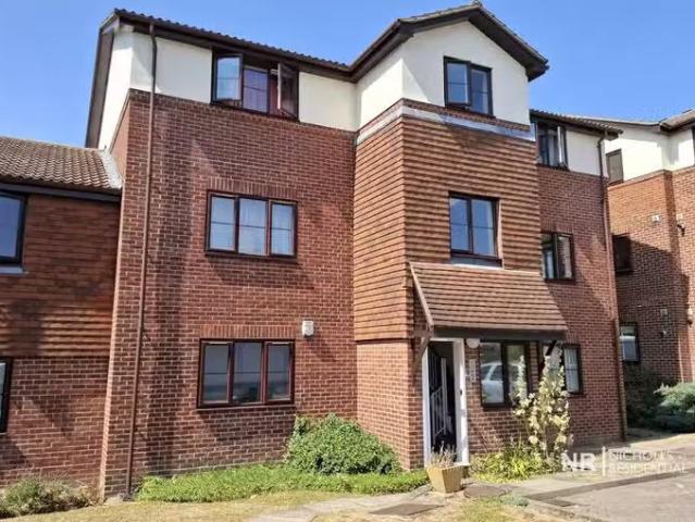 House for rent in Epsom, Surrey