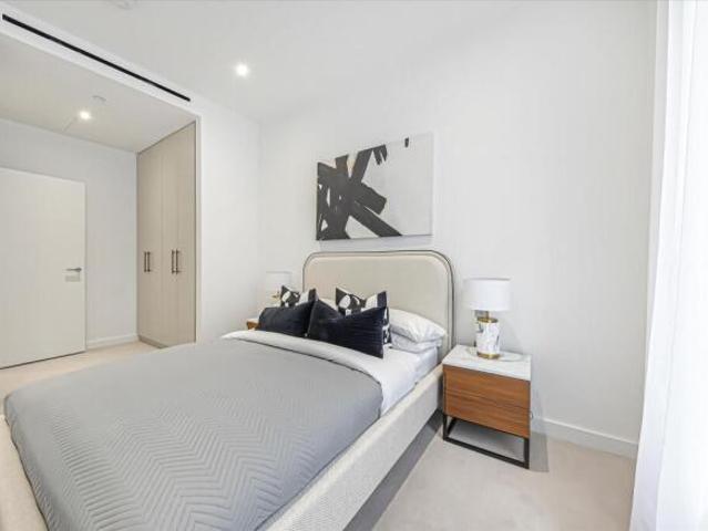 Flat for rent in Cat Hill