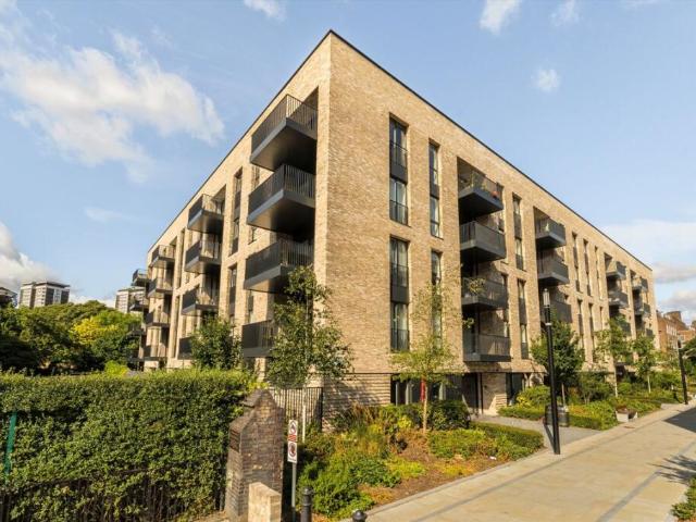 Flat for rent in St John's Wood