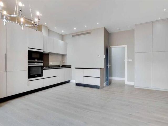 Flat for rent in Hampstead, Greater London