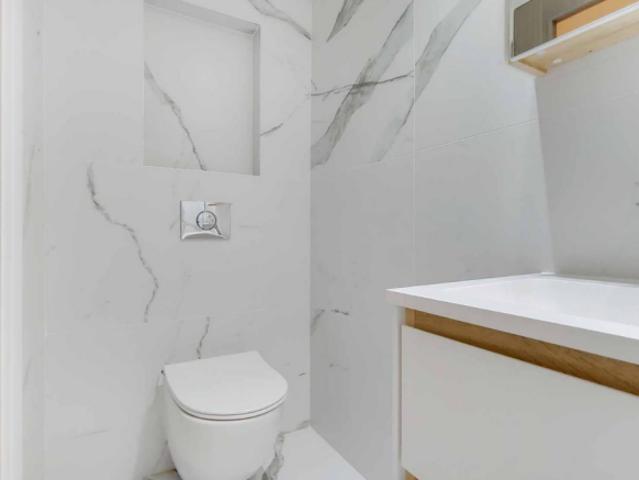 Flat for rent in Cat Hill