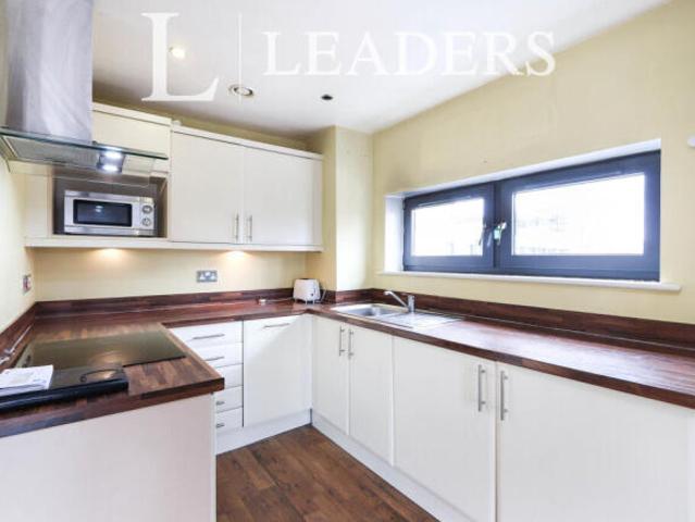 Flat for rent in Long Man, Cross In Hand