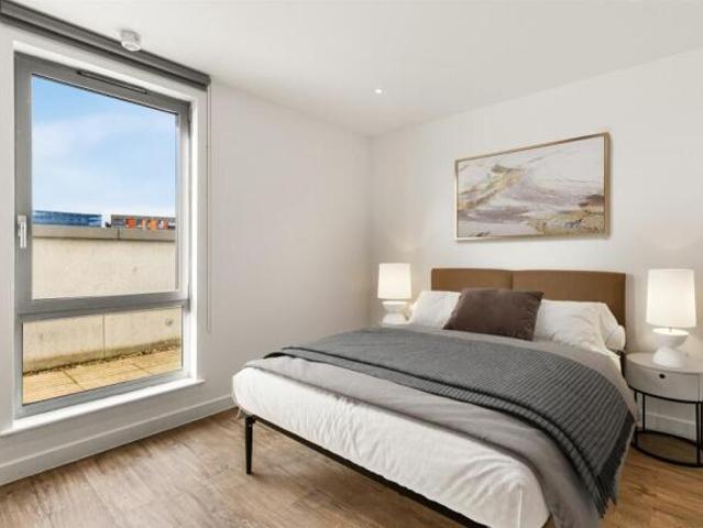 Flat for rent in Perryfields, West Sussex