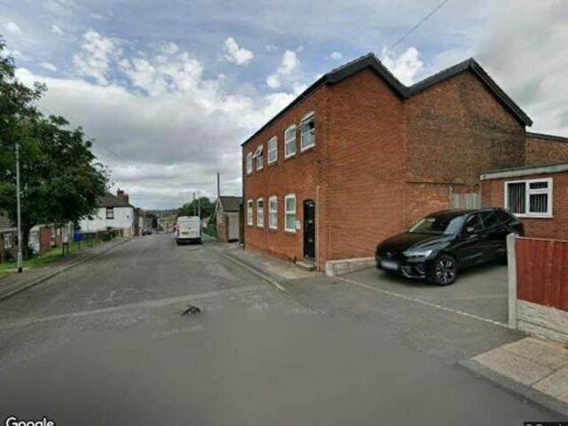 Flat for rent in Stoke-on-Trent, England