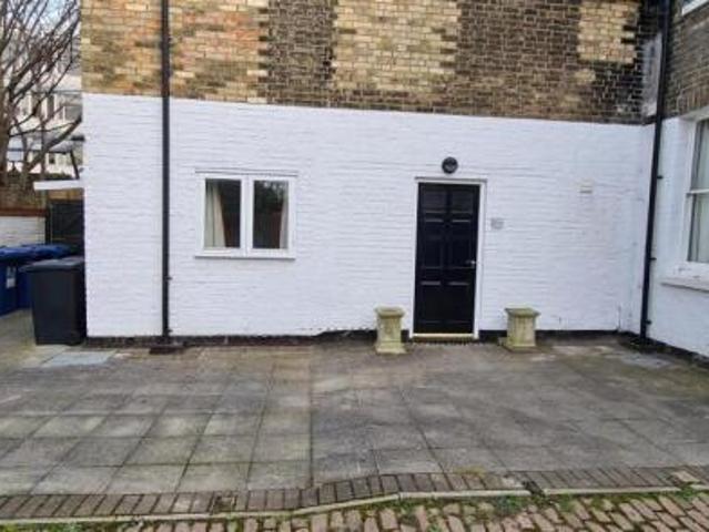 Flat for rent in East Bank, Norfolk