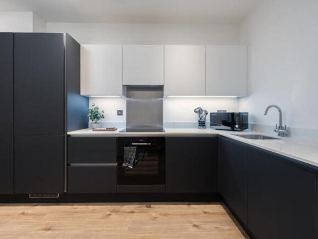 Flat for rent in Penwartha Coombe, Cornwall