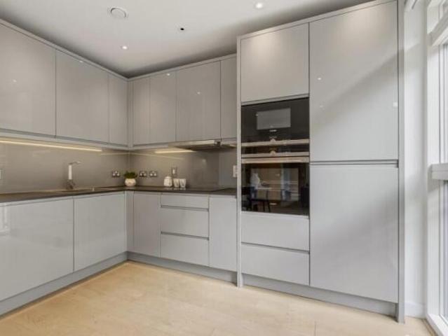 Flat for rent in Cat Hill