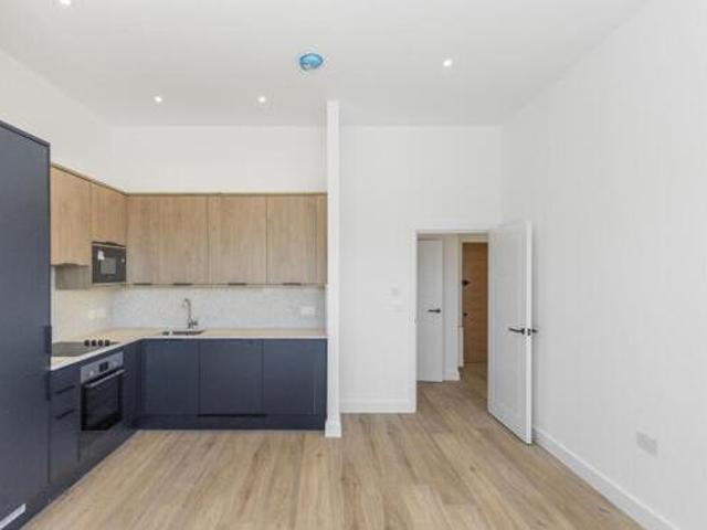 House for rent in Lyons, Greater London