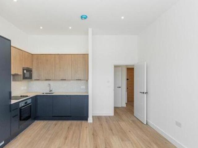 House for rent in Lyons, Greater London