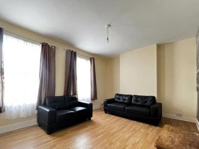 House for rent in Lyons, Greater London