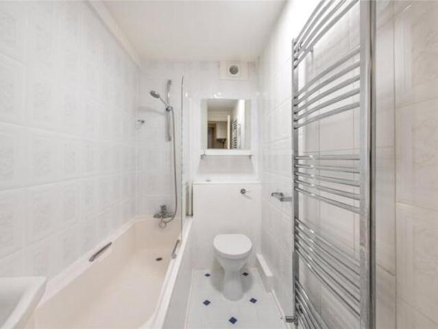 Flat for rent in Hampstead, Greater London