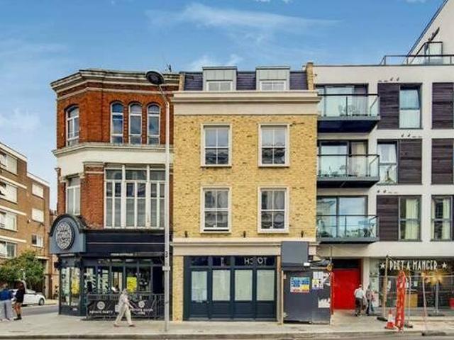 House for rent in Lyons, Greater London