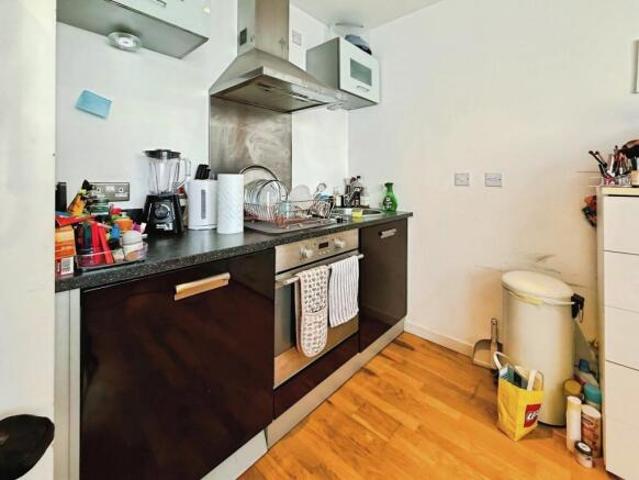 Flat for rent in Leeds, West Yorkshire