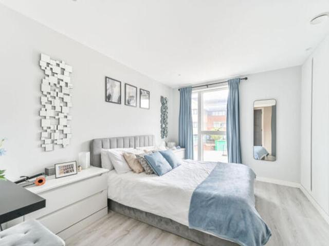 Flat for rent in Cat Hill