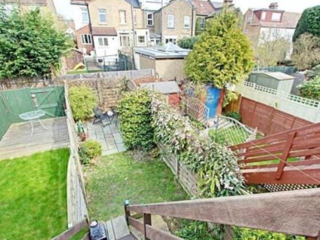 Flat for rent in Enfield, Greater London