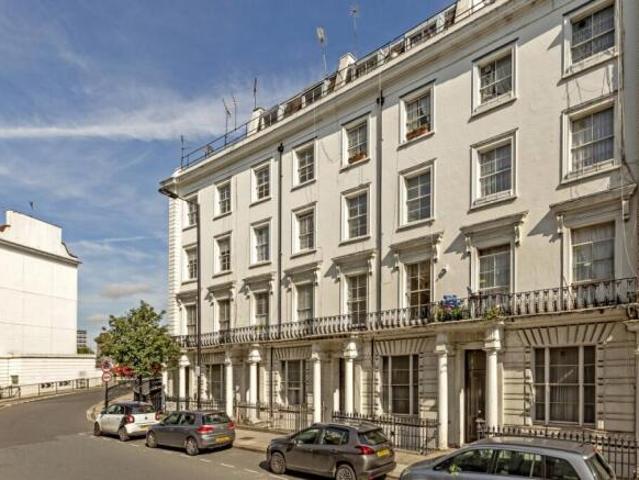 Flat for rent in Cat Hill