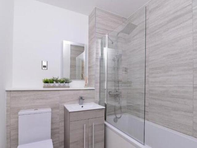 House for rent in Fole, Surrey