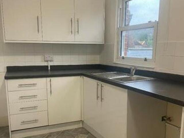 House for rent in Holloway Hill, Fole