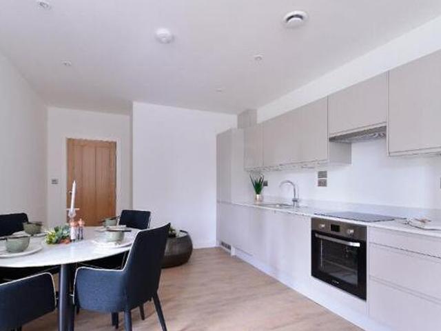 House for rent in Fole, Surrey