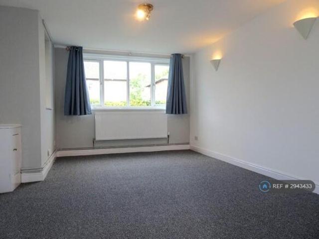Flat for rent in Georgia, Greater Manchester