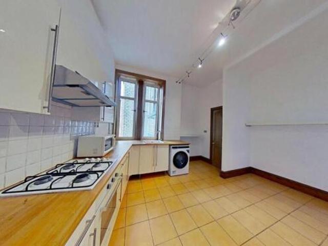 Flat for rent in Govan, Scotland