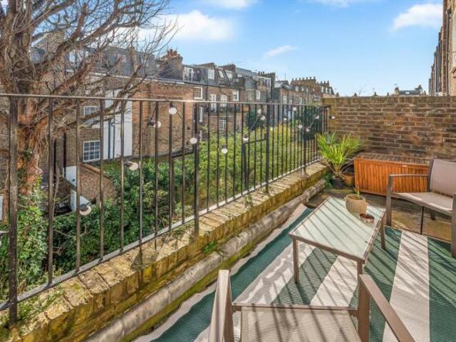 Flat for rent in Cat Hill