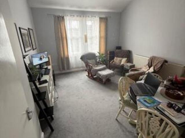 Flat for rent in Key Street, Suffolk