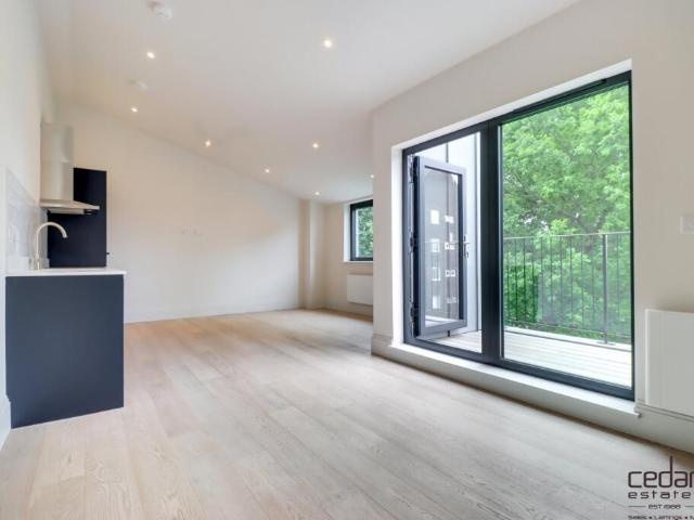 Flat for rent in Cat Hill, Isle Of Man