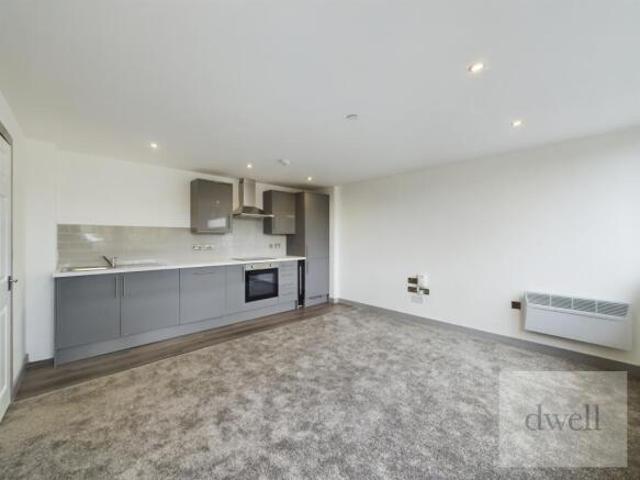Flat for rent in Rufford Park, Yeadon
