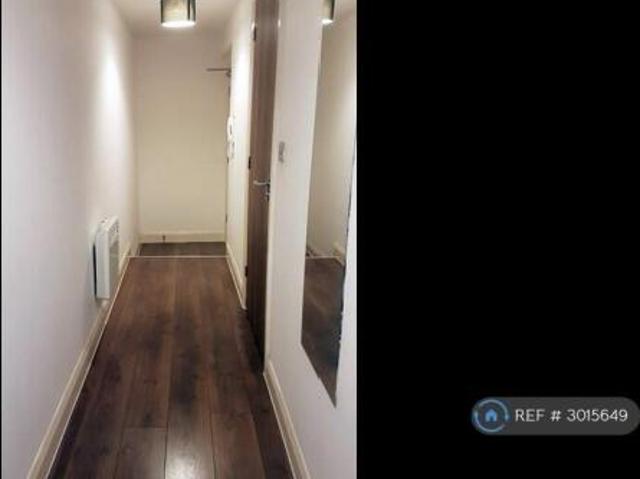 Flat for rent in Cat Hill