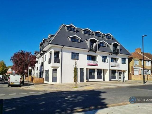 House for rent in London Borough of Ealing, Greenford